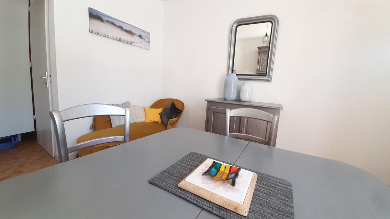 Charmante Maison De Ville Avec Jardin - 2 Chambres - 5 Pers 圣让-德蒙 外观 照片